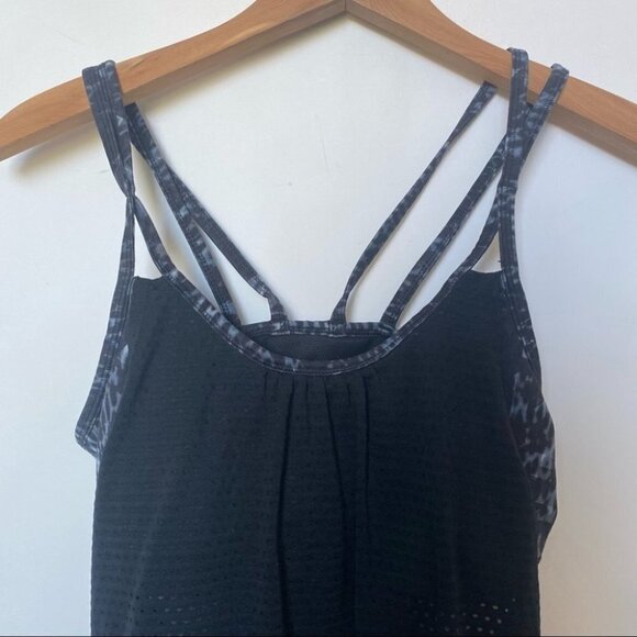 Athleta | Cobra Dot Invigorate Mesh Tank Top | 458723 - Picture 3 of 12